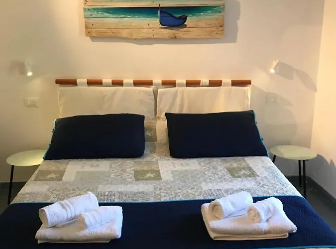 Hannette Cinqueterre Libeccio * Манарола